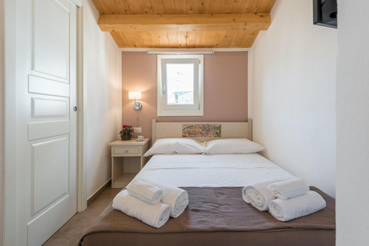 Il Baiocco -Ibla Charme Rooms Рагуза Экстерьер фото